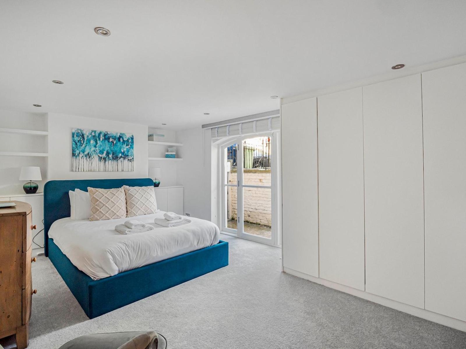 Stylish Maisonette Pass The Keys * Londra
