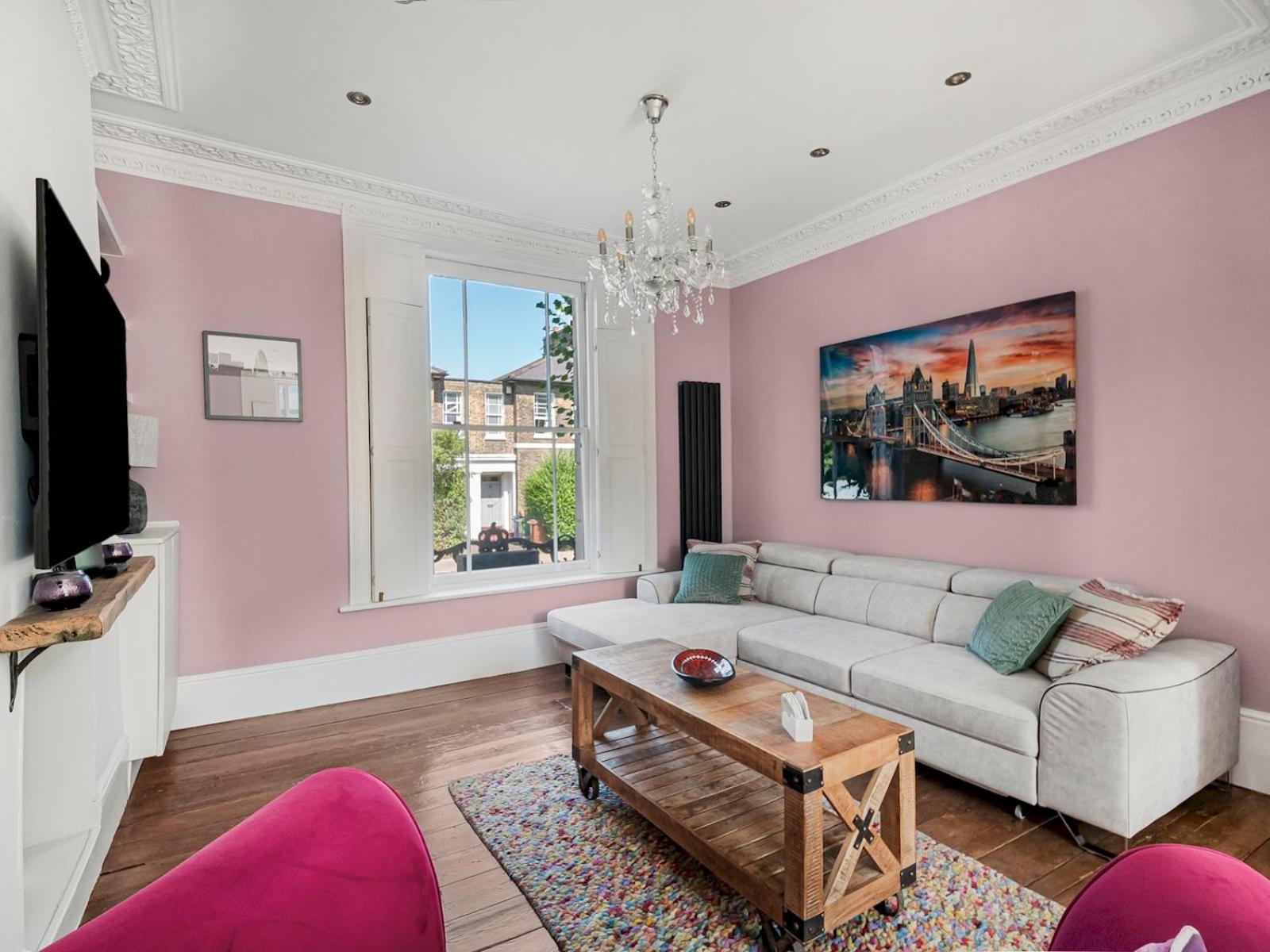 Stylish Maisonette Pass The Keys Ferienhaus *